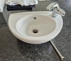 Lavabo toilet met kraan, Doe-het-zelf en Bouw, Sanitair, Ophalen, Gebruikt, Kraan