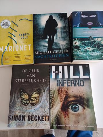 5 thrillers tesamen 10 euro beschikbaar voor biedingen