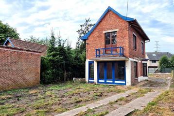 Huis te koop in Sint-Amandsberg, 2 slpks beschikbaar voor biedingen