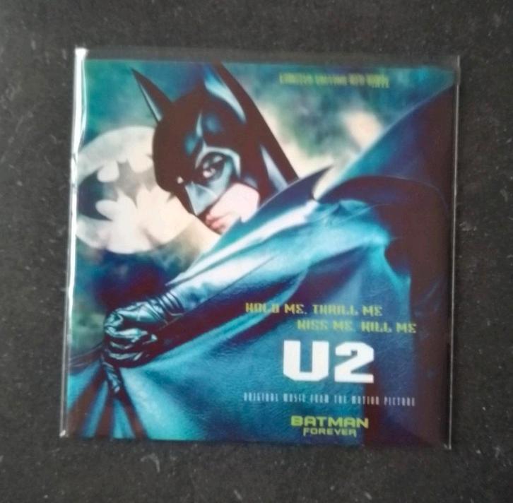 U2 - Hold me,Thrill me, Kiss me kill me ( Red vinyl), Cd's en Dvd's, Vinyl Singles, Zo goed als nieuw, Ophalen of Verzenden