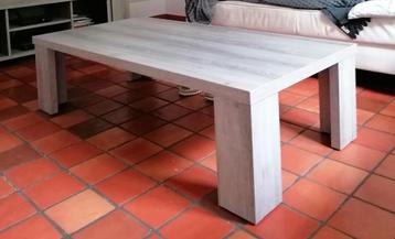 Salontafel  beschikbaar voor biedingen