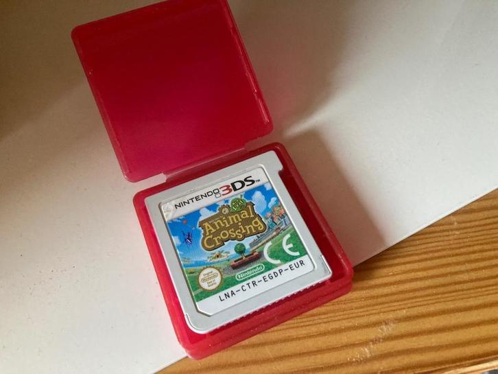 Nintendo 3ds / 2ds game: Animal Crossing + case, Games en Spelcomputers, Games | Nintendo 2DS en 3DS, Gebruikt, Avontuur en Actie