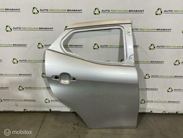 Portier Rechts Achter Toyota Aygo 2 B40 SILVER 760030H030 beschikbaar voor biedingen