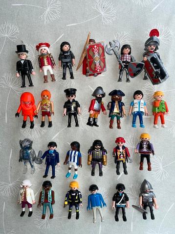Leuke Playmobil figuren (1€ per stuk) beschikbaar voor biedingen
