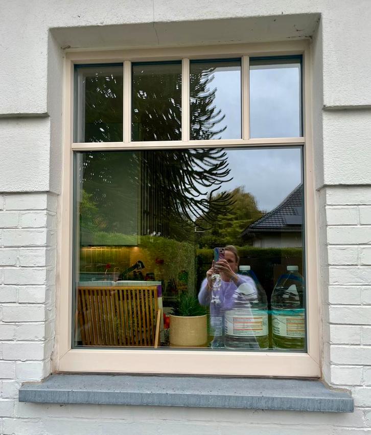 Profel Baku ramen PVC creme (RAL 9001) 2 stuks, Doe-het-zelf en Bouw, Glas en Ramen, Zo goed als nieuw, Gevelraam of Ruit, 80 tot 120 cm