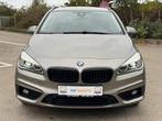 BMW 225XE / HYBRIDE! / AUTOMAAT! / GEKEURD VVK!, Beige, 2 Reeks Active Tourer, 5 zetels, Hybride Elektrisch/Benzine