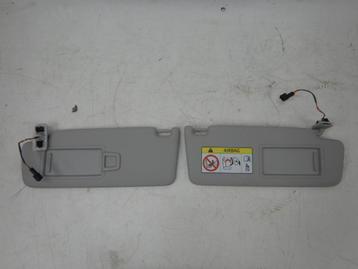 VW Passat B8 Zonneklep set wit 3G0857552 3G0857551 beschikbaar voor biedingen