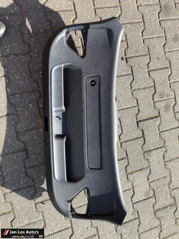 Audi A1 S1 8x kofferklep bekleding achterklep 8x3 867 979 a beschikbaar voor biedingen