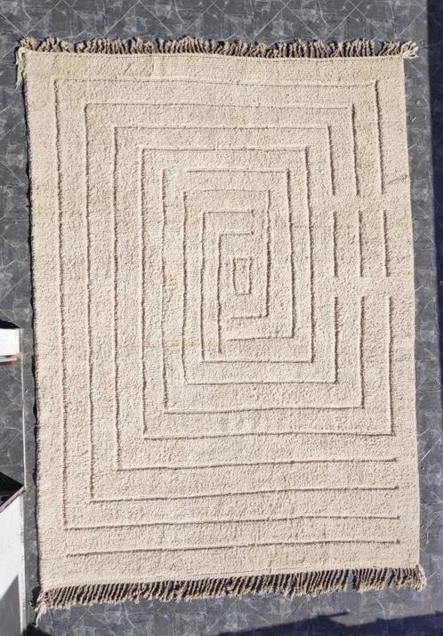 Marokkaans tapijt 100% Schapenwol nieuw, Huis en Inrichting, Stoffering | Tapijten en Vloerkleden, Nieuw, 200 cm of meer, 200 cm of meer