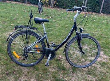 Lichtgewicht damesfiets (S) beschikbaar voor biedingen