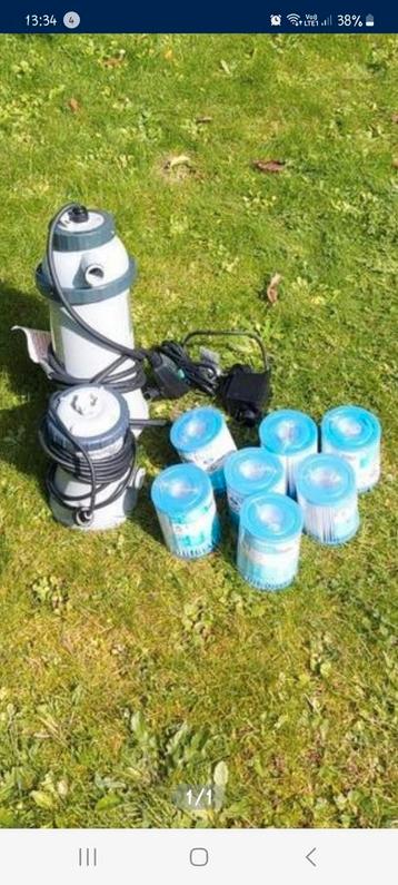 2 pompes, pour filtrer et pour chauffer., Enlèvement, Comme neuf, Pompe