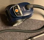 Stofzuiger Philips 2000 watt, Ophalen, Zo goed als nieuw, Stofzuiger
