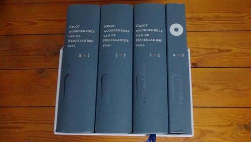 GROOT WOORDENBOEK VAN DE NEDERLANDSE TAAL  NIEUWSTAAT, Boeken, Woordenboeken, Nieuw, Nederlands, Van Dale, Ophalen of Verzenden