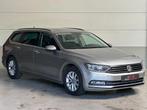 Volkswagen Passat Variant 1.6 TDI/Toit panoramique/NAVI, Argent ou Gris, Achat, Euro 6, Entreprise