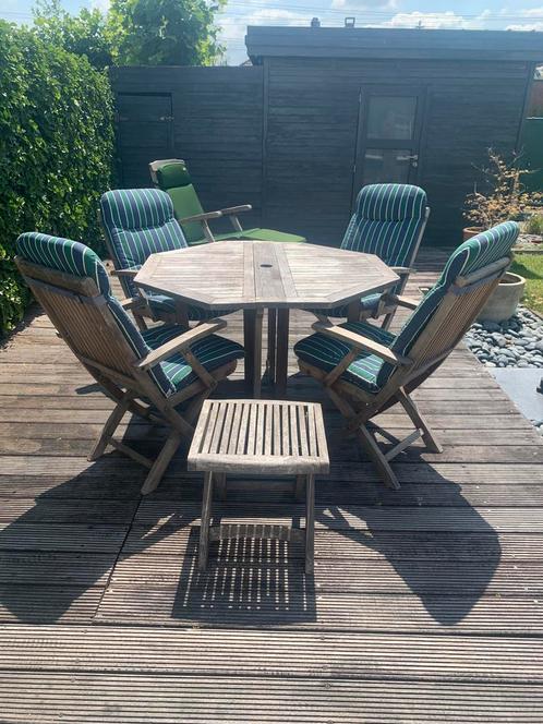 Tafel, 4stoelen , deckchair in teak +kussens met opbergzak, Tuin en Terras, Tuinsets en Loungesets, Gebruikt, Tuinset, Teakhout