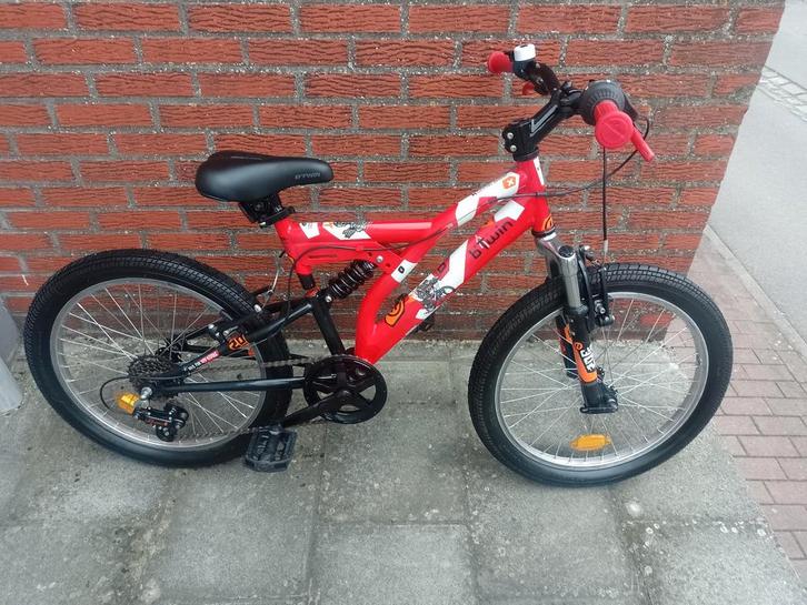 Te koop 20 inch b'twin decathlon-fiets, Fietsen en Brommers, Fietsen | Kinderfietsjes, Zo goed als nieuw, 20 inch of meer, Ophalen