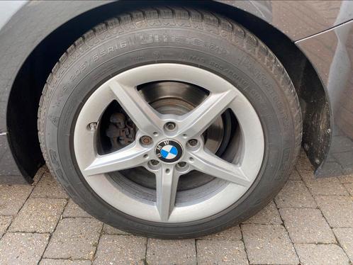 A louer set pneus hiver BMW Série 1 & 2, Autos : Pièces & Accessoires, Pneus & Jantes, Jante(s), Pneus hiver, Enlèvement ou Envoi