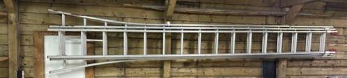't is voor de rappe : 3 delige  opsteekladder !, Doe-het-zelf en Bouw, Ladders en Trappen, Gebruikt, Ladder, 4 meter of meer, Opvouwbaar of Inschuifbaar
