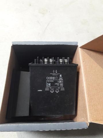 transfo's 12V beschikbaar voor biedingen