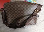 authentieke Louis Vuitton Bastille Messenger/ Crossbody Bag, Enlèvement ou Envoi, Comme neuf