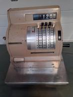 Antieke oude vintage kassa Hugin, Ophalen