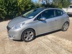 Peugeot 208, Voorwielaandrijving, Stof, Zwart, 107 g/km