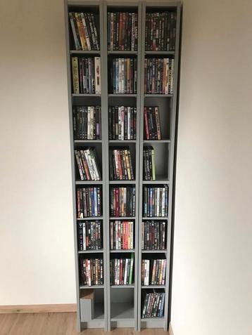 CD - en DVD opbergrek inclusief alle DVD's beschikbaar voor biedingen