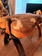 Opgezet koe bankje , met echte koe huid , zeer mooi, Verzamelen, Ophalen, Zo goed als nieuw, Opgezet dier