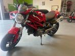 Ducati Monster 696 (2011) - 7.956km, Motoren, 2 cilinders, Sportuitlaat, Particulier, Meer dan 35 kW