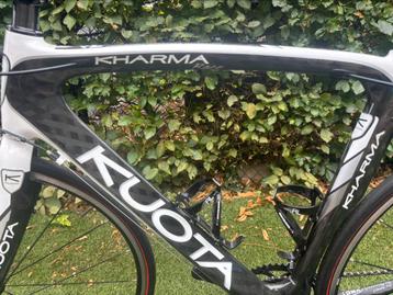 Racefiets KUOTA KHARMA CARBON met NAVIGATIE beschikbaar voor biedingen