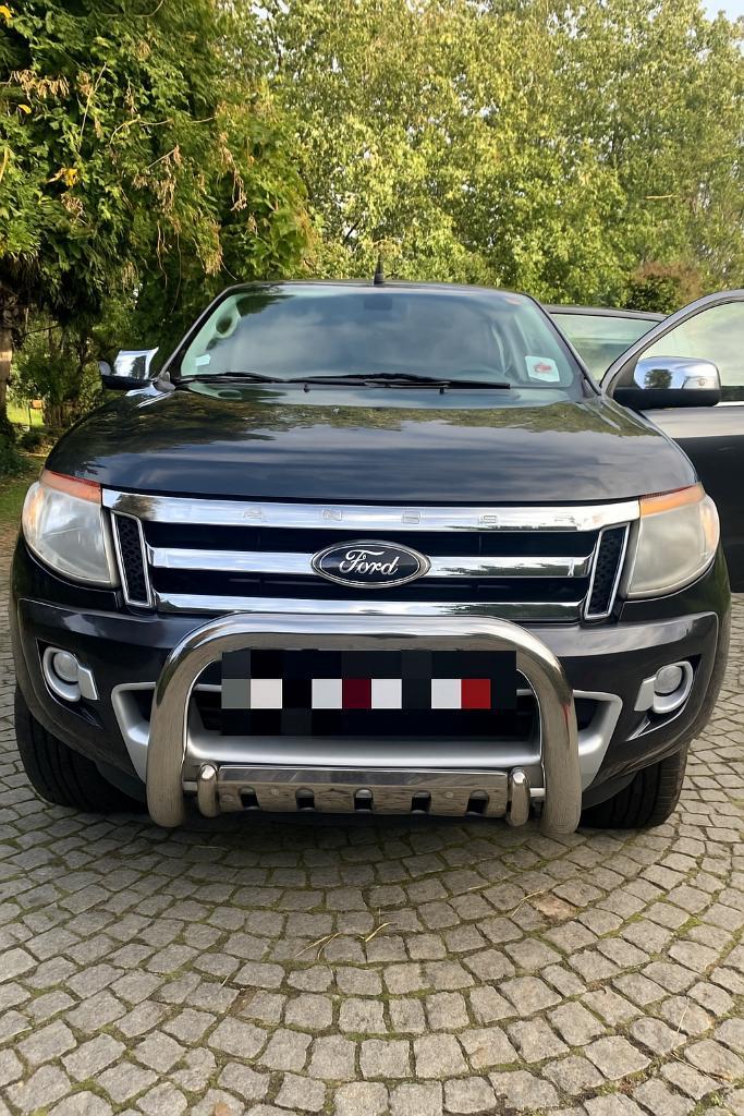 Ford Ranger 2,2 TDCI limited autom. 4x4, weinig km, Auto's, Ford, Particulier, Ranger, 4x4, Achteruitrijcamera, Airbags, Airconditioning