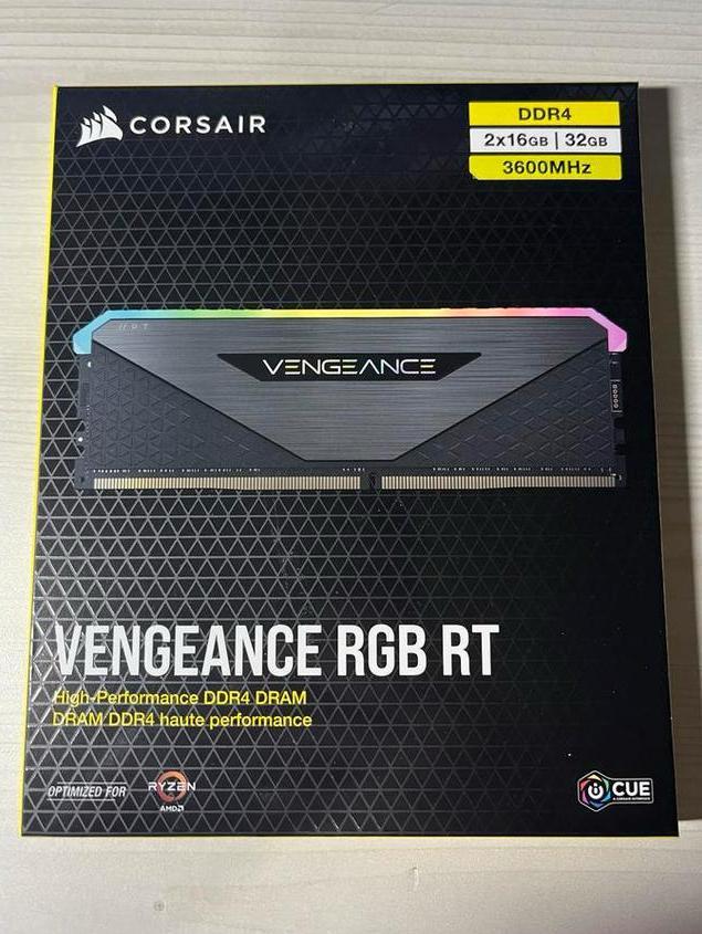 Corsair Vengeance RGB RT 32GB kit (2x16GB) 3600MHz CL16 DDR4, Informatique & Logiciels, Mémoire RAM, Comme neuf, Desktop, 32 GB