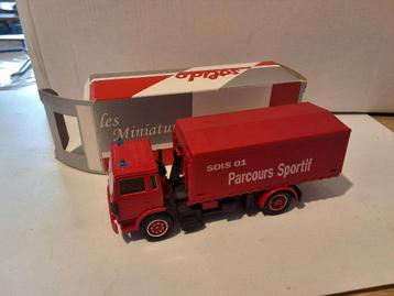66)brandweerwagen  beschikbaar voor biedingen