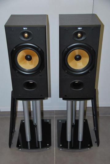 B&W  DM602 als nieuw met of zonder stands te beluisteren beschikbaar voor biedingen