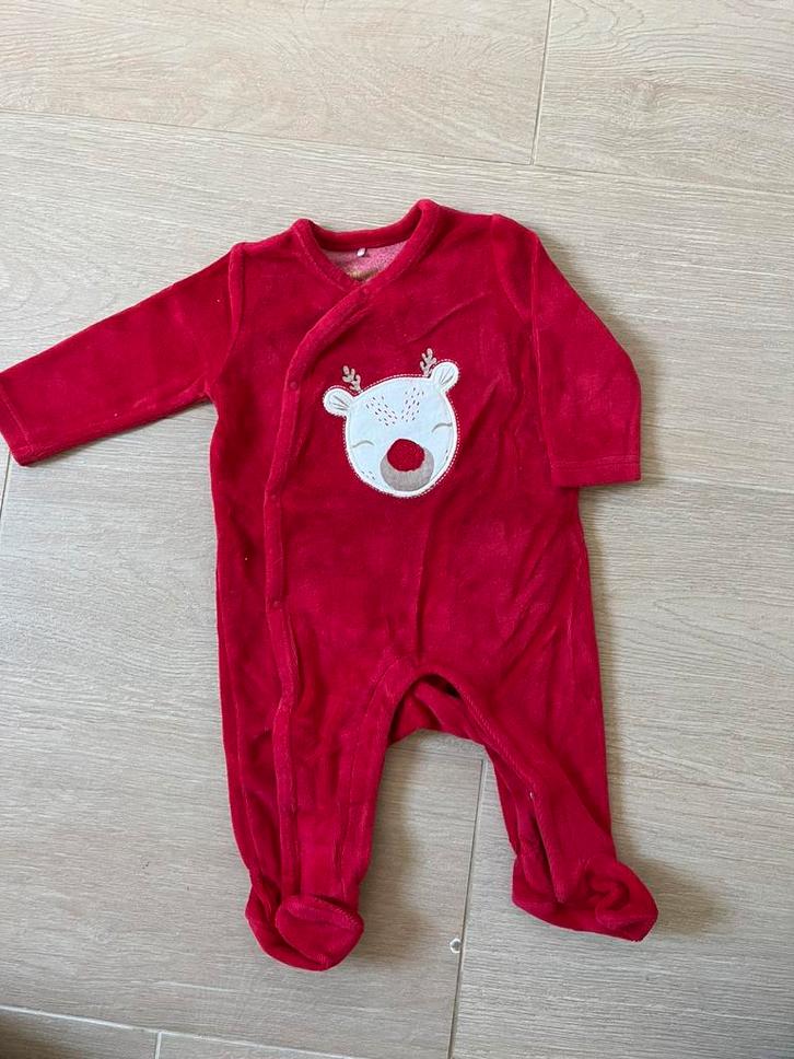 Kerstpyjama - maat 60, Kinderen en Baby's, Babykleding | Maat 62, Zo goed als nieuw, Pakje, Ophalen of Verzenden