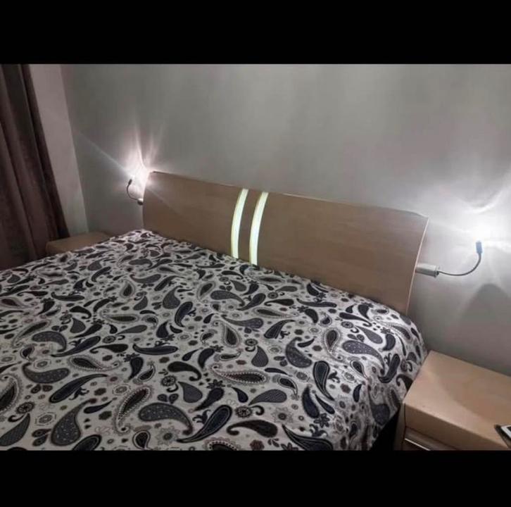 Bed 180 x 200 merk Loddenkemper, Huis en Inrichting, Slaapkamer | Bedden, Gebruikt, Tweepersoons, 180 cm, 200 cm, Hout, Beige