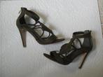 chaussure ouverte pour ceremonie ou autres totalement neuf, Kleding | Dames, Schoenen, Nieuw, Ophalen of Verzenden, Pimkie, Schoenen met hoge hakken