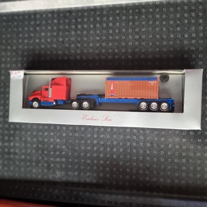HERPA/ROCO U.S.TRUCK 1:87-H0 UNIEK + SALARI, Hobby en Vrije tijd, Modelauto's | 1:87, Nieuw, Herpa, Ophalen of Verzenden