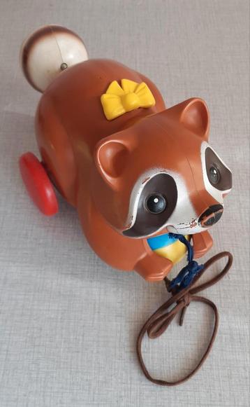 Vintage 1979 fisher price 172 Roly Raccoon , wasbeer ,  Trek beschikbaar voor biedingen