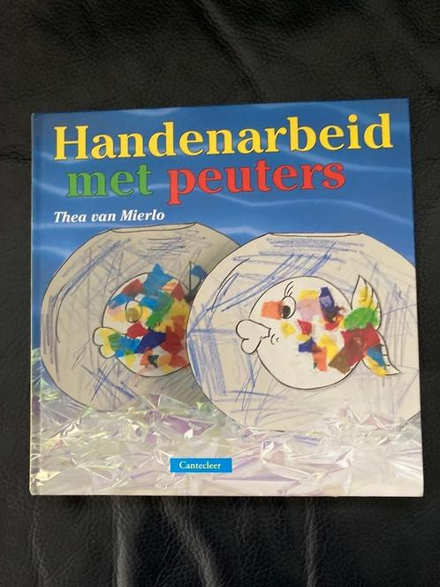 Knutselboek voor peuters handenarbeid van Thea van Mierlo, Boeken, Kinderboeken | Kleuters, Zo goed als nieuw, 4 jaar, Jongen of Meisje