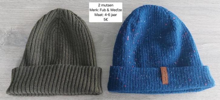 2 mutsen unisex: Wed'ze en Fub maat 104 - 116 (NIEUWSTAAT), Kinderen en Baby's, Kinderkleding | Mutsen, Sjaals en Handschoenen