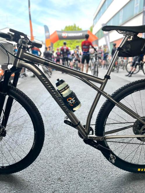 Van Nicholas (titanium) Revelstoke, Fietsen en Brommers, Fietsen | Mountainbikes en ATB, Zo goed als nieuw, Ophalen