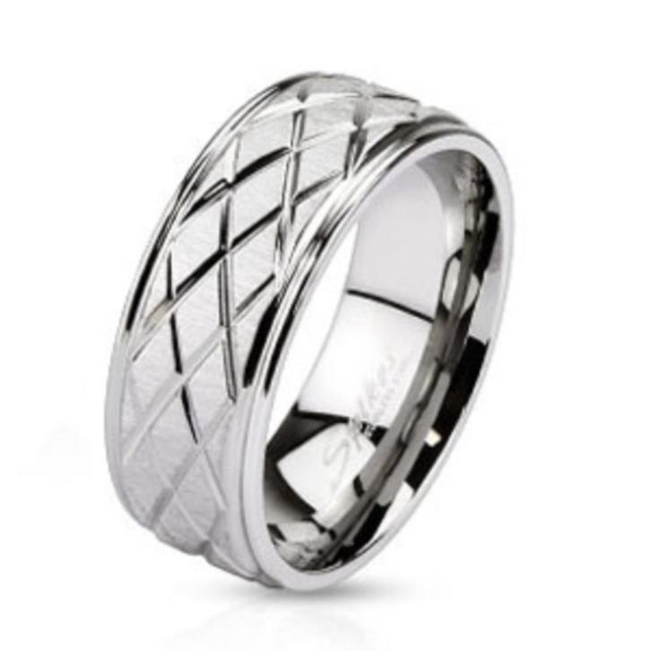 Stoere zilverkleurige stalen mannenring - OP=OP!, Handtassen en Accessoires, Ringen, Nieuw, Heer, 20 of groter, Zilver, IJzer of Staal