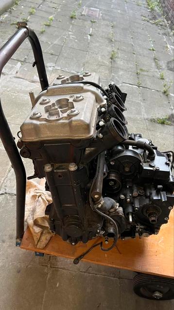 Kawasaki ZX 750 motorblok beschikbaar voor biedingen