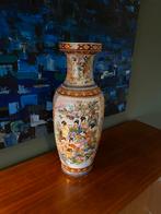 Grand vase chinois de 62 cm de haut, Antiquités & Art, Antiquités | Vases, Enlèvement ou Envoi