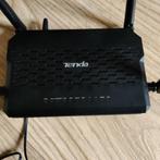 Tenda D305 router, Router, Ophalen of Verzenden, Zo goed als nieuw