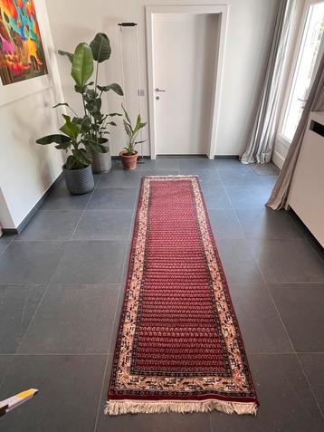 Perzisch  tapijt beschikbaar voor biedingen
