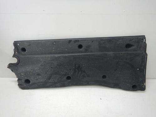 VW Tiguan Bodemplaat Links 5QF825201H, Auto-onderdelen, Carrosserie, Volkswagen, Gebruikt, Ophalen of Verzenden