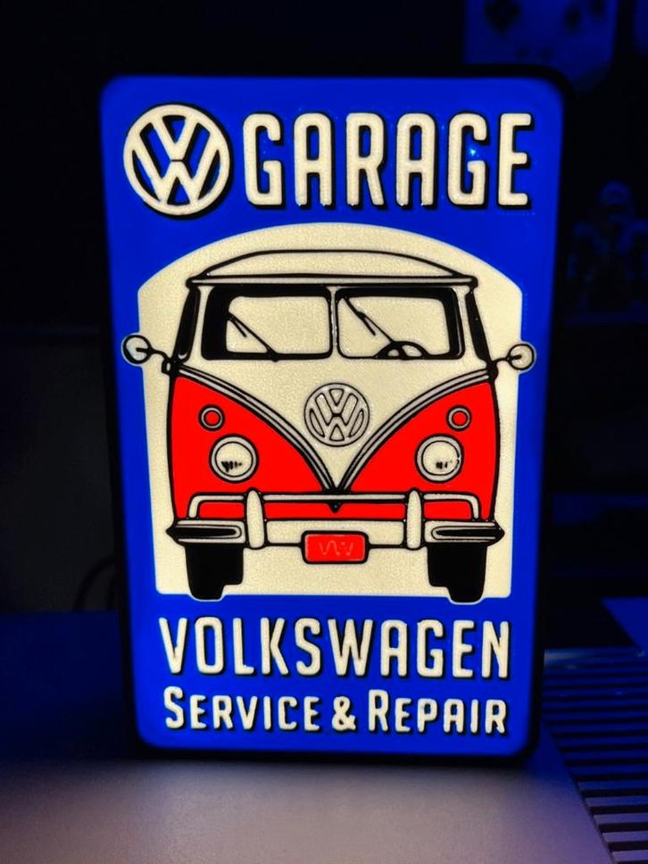 VW lichtbak met heldere LED verlichting. Nu €39,95, Verzamelen, Merken en Reclamevoorwerpen, Verzenden