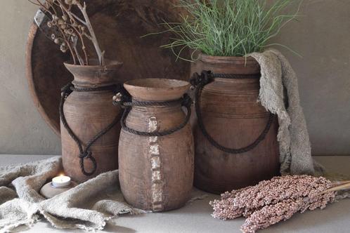 Oude houten Himachal pot Nepalese kruik, Huis en Inrichting, Woonaccessoires | Vazen, Ophalen of Verzenden